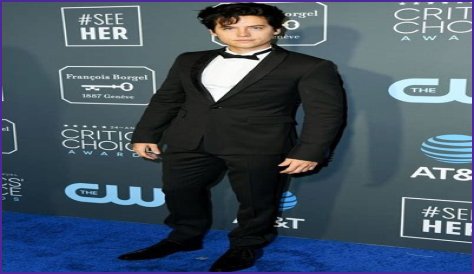 Dylan Sprouse Height Weight Shoe Size Measurements Family Ethnicity